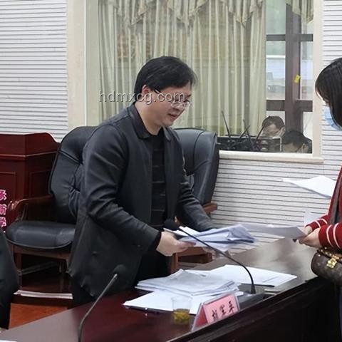对违背医德医务人员严肃处理：构建医疗行业清风正气